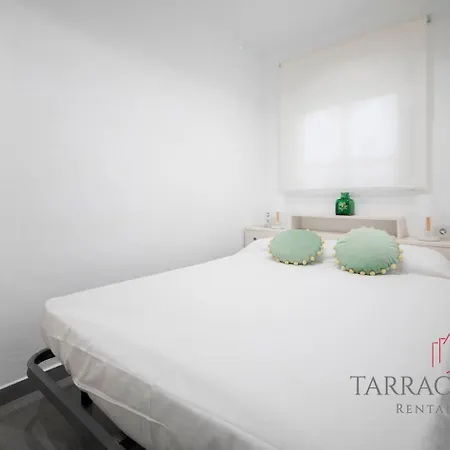 Tarracohomes-th03 Acogedor Piso En Con Piscina Cerca De La Playa