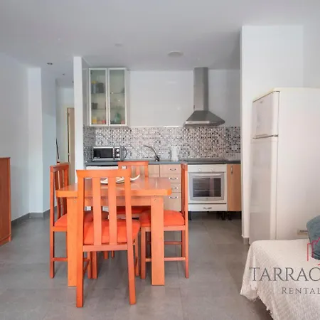 Hébergement de vacances Tarracohomes-th03 Acogedor Piso En Con Piscina Cerca De La Playa